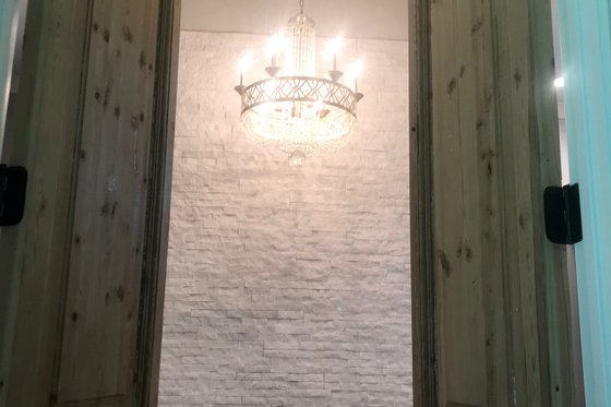 Interior - Bathroom for Country House Plan #1074-23 - 4 bed, 3.5 bath