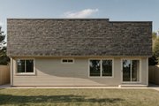 Cottage Style House Plan - 2 Beds 2 Baths 1020 Sq/Ft Plan #112-255 