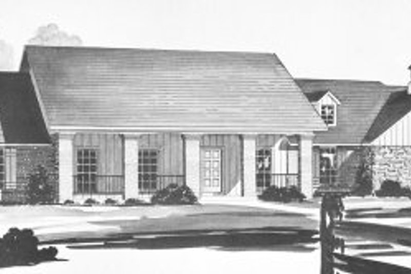 Colonial Style House Plan - 4 Beds 2 Baths 2203 Sq/Ft Plan #36-292