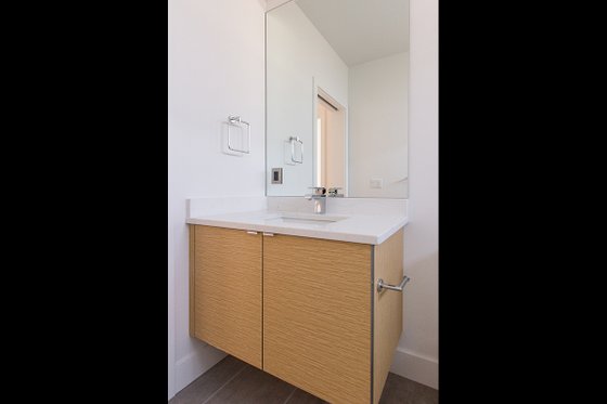 Interior - Bathroom 1 for Contemporary House Plan #132-228 - 5 bed, 3 bath