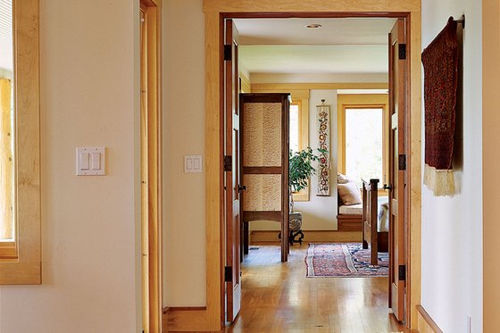 Interior - Master Bedroom for Prairie House Plan #454-7 - 3 bed, 2.5 bath