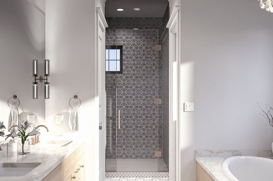 Interior - Master Bathroom 1 for Traditional House Plan #455-787 - 4 bed, 4 bath