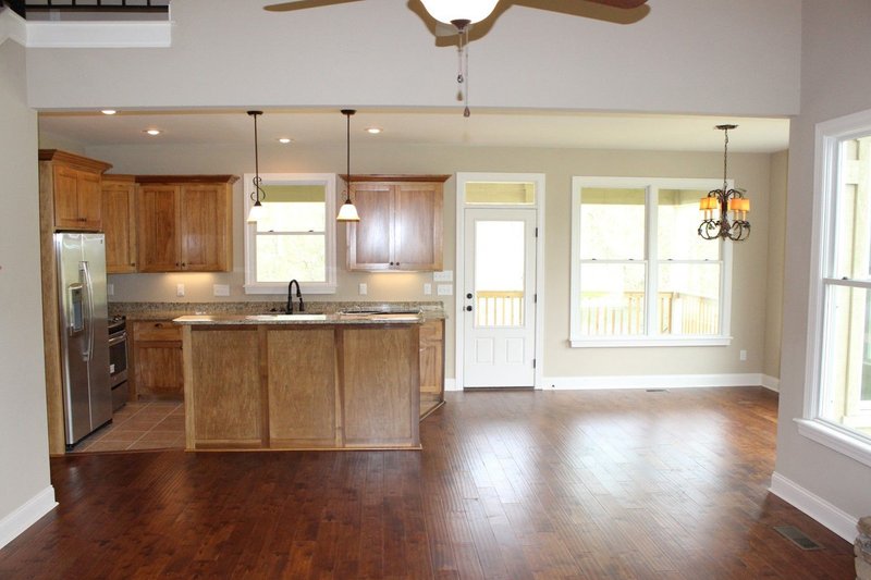 Home Plan - Interior - Family Room for Country House Plan #932-3 - 3 bed, 3.5 bath
