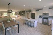 Traditional Style House Plan - 4 Beds 3 Baths 2352 Sq/Ft Plan #44-253 