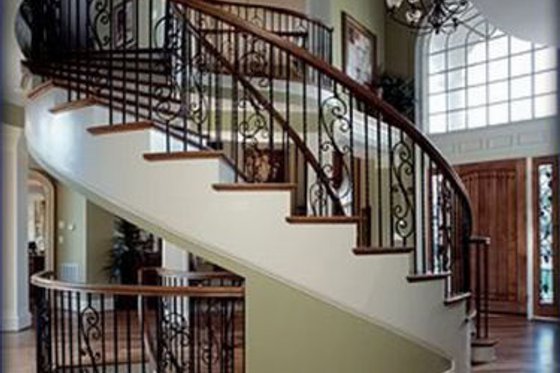 Photo 7 for European House Plan #119-123 - 4 bed, 3.5 bath