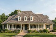 Southern Style House Plan - 4 Beds 3.5 Baths 3102 Sq/Ft Plan #137-142 Photo 