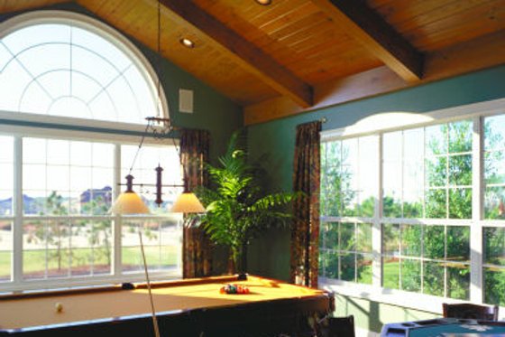 Photo 8 for Southern House Plan #135-183 - 5 bed, 5 bath
