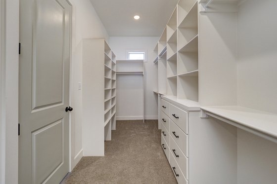 Photo 21 for Farmhouse House Plan #927-1028 - 4 bed, 3.5 bath