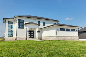 Home Plan - Modern Exterior - Front Elevation Plan #70-1559