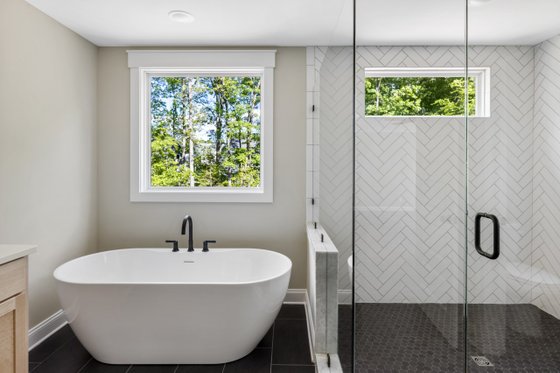 Photo 33 for Farmhouse House Plan #1080-6 - 5 bed, 4.5 bath