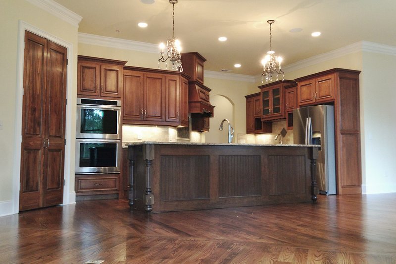 Dream House Plan - Interior - Kitchen for European House Plan #437-58 - 3 bed, 3 bath