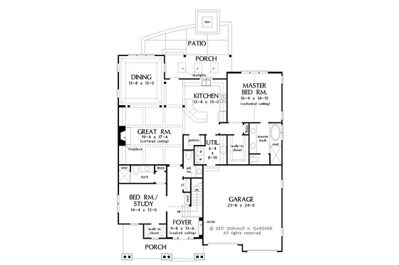 Floor Plan - Main Floor for Farmhouse House Plan #929-1035 - 4 bed, 4.5 bath