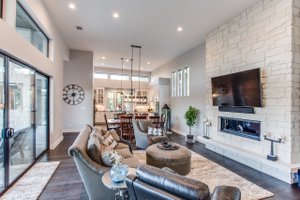 Interior - Family Room for Contemporary House Plan #935-14 - 4 bed, 4 bath