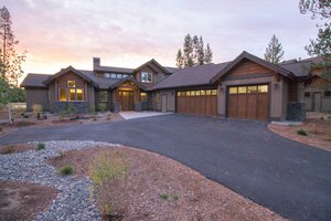 Craftsman style house plan, front elevation