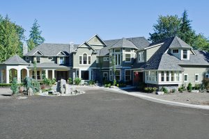 House Blueprint - Craftsman Photo Plan #132-182