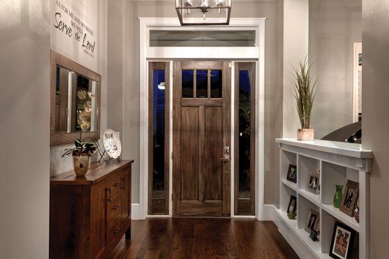 Interior - Entry for Bungalow House Plan #930-19 - 3 bed, 3.5 bath