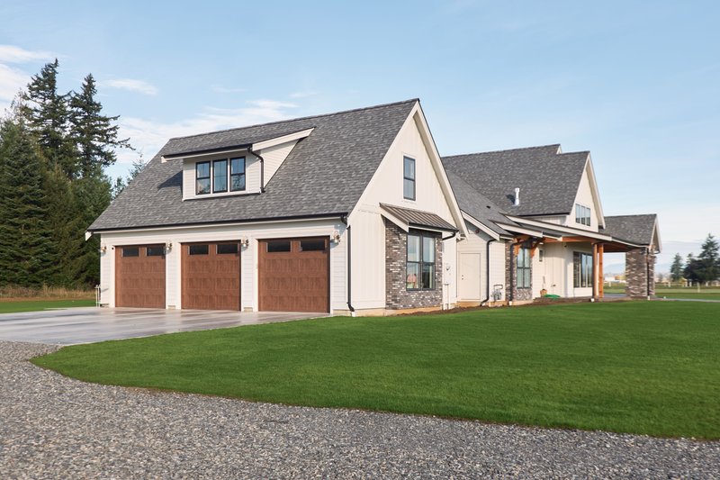 House Blueprint - Photo 1 for Farmhouse House Plan #1070-269 - 4 bed, 3.5 bath
