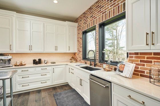 Interior - Kitchen 1 for Craftsman House Plan #1089-35 - 3 bed, 2.5 bath