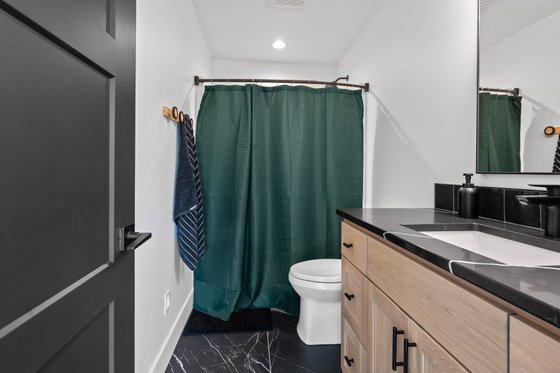 Interior - Bathroom 2 for Contemporary House Plan #1070-214 - 4 bed, 3.5 bath