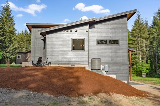 Exterior - Other Elevation 5 for Contemporary House Plan #1070-215 - 3 bed, 3 bath