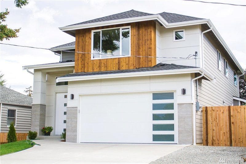 House Blueprint - Exterior - Front Elevation 3 for Contemporary House Plan #1066-5 - 3 bed, 2.5 bath