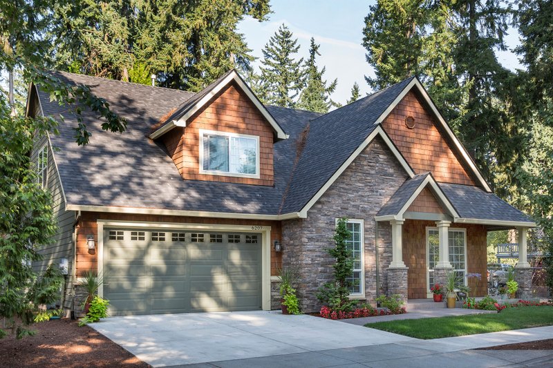 House Design - Craftsman Exterior - Front Elevation Plan #48-553