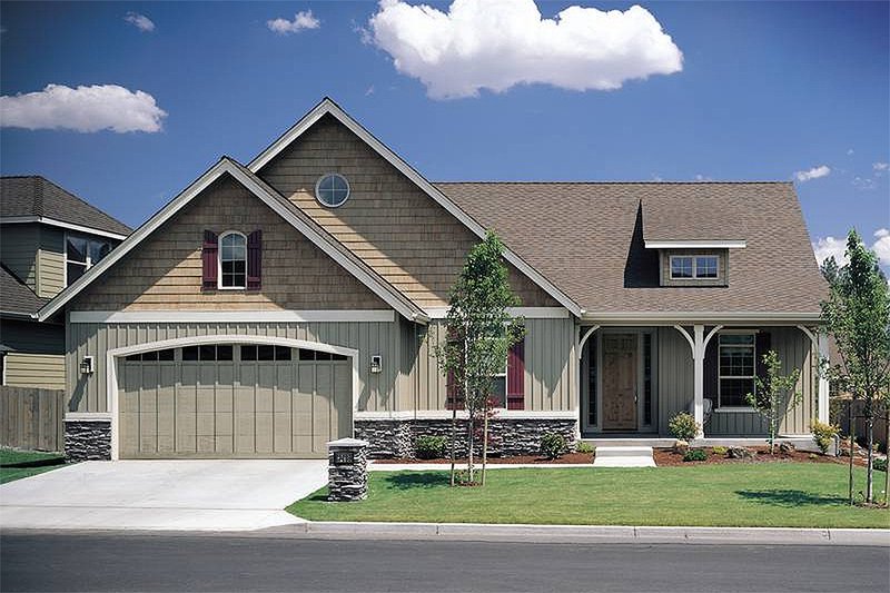 House Plan Design - Front View - 1975 square foot Craftsman home