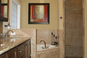 Interior - Master Bathroom for Traditional House Plan #56-164 - 3 bed, 3 bath