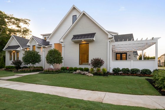 Exterior - Other Elevation 1 for Traditional House Plan #1098-8 - 4 bed, 4.5 bath