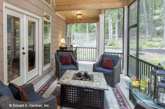 Screened Porch