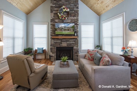 Interior - Other 1 for Ranch House Plan #929-1059 - 4 bed, 3.1 bath