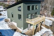Contemporary Style House Plan - 2 Beds 2 Baths 1359 Sq/Ft Plan #932-339 