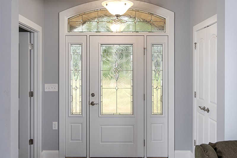 House Design - Interior - Entry for Craftsman House Plan #929-986 - 4 bed, 3 bath