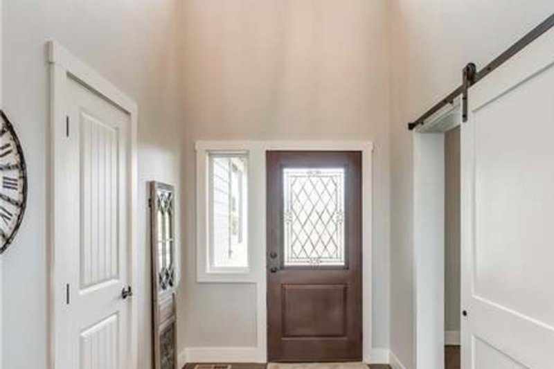 Dream House Plan - Interior - Entry for Craftsman House Plan #1070-17 - 3 bed, 2.5 bath