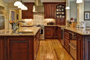 Interior - Kitchen for Southern House Plan #137-107 - 4 bed, 3 bath