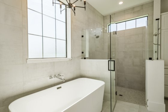 Interior - Master Bathroom 1 for Farmhouse House Plan #935-21 - 4 bed, 4 bath