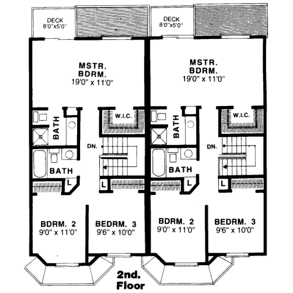 Traditional Floor Plan - Upper Floor Plan #303-124