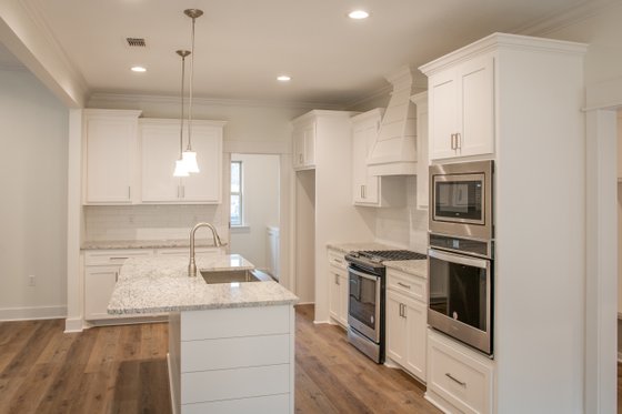 Interior - Kitchen 1 for Farmhouse House Plan #430-240 - 3 bed, 2 bath