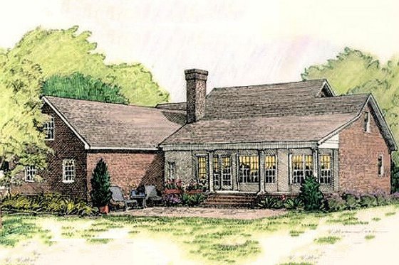 Southern colonial style home, rear elveation