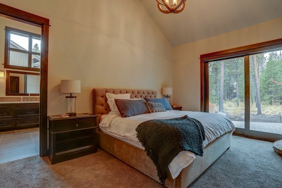 Interior - Master Bedroom for Craftsman House Plan #892-28 - 4 bed, 5.5 bath