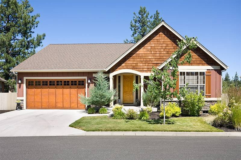 Dream House Plan - Craftsman Exterior - Front Elevation Plan #48-414
