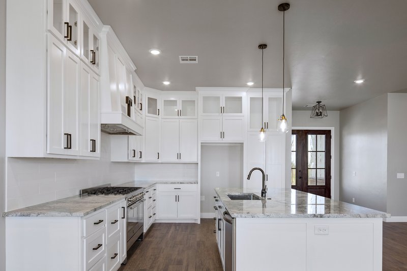 Home Plan - Interior - Kitchen 3 for Farmhouse House Plan #430-184 - 4 bed, 2.5 bath