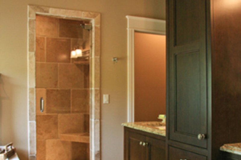 Home Plan - Interior - Master Bathroom for Classical House Plan #928-240 - 3 bed, 3.5 bath