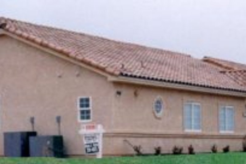 Home Plan - Adobe / Southwestern Exterior - Front Elevation Plan #1-782