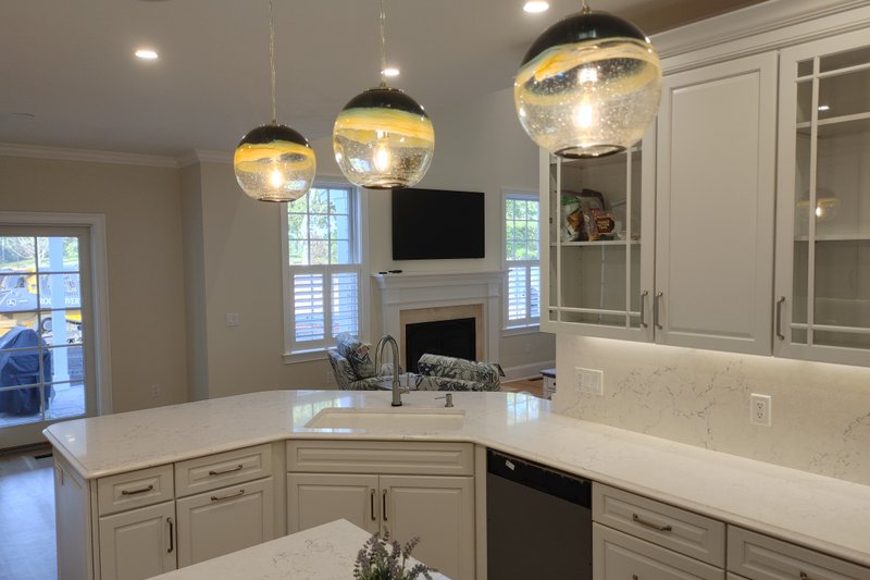 Home Plan - Interior - Kitchen for Southern House Plan #20-254 - 4 bed, 3.5 bath